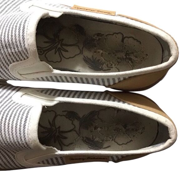 Tommy Bahama Striped Slip-On Shoes 6 - Picture 8 of 9